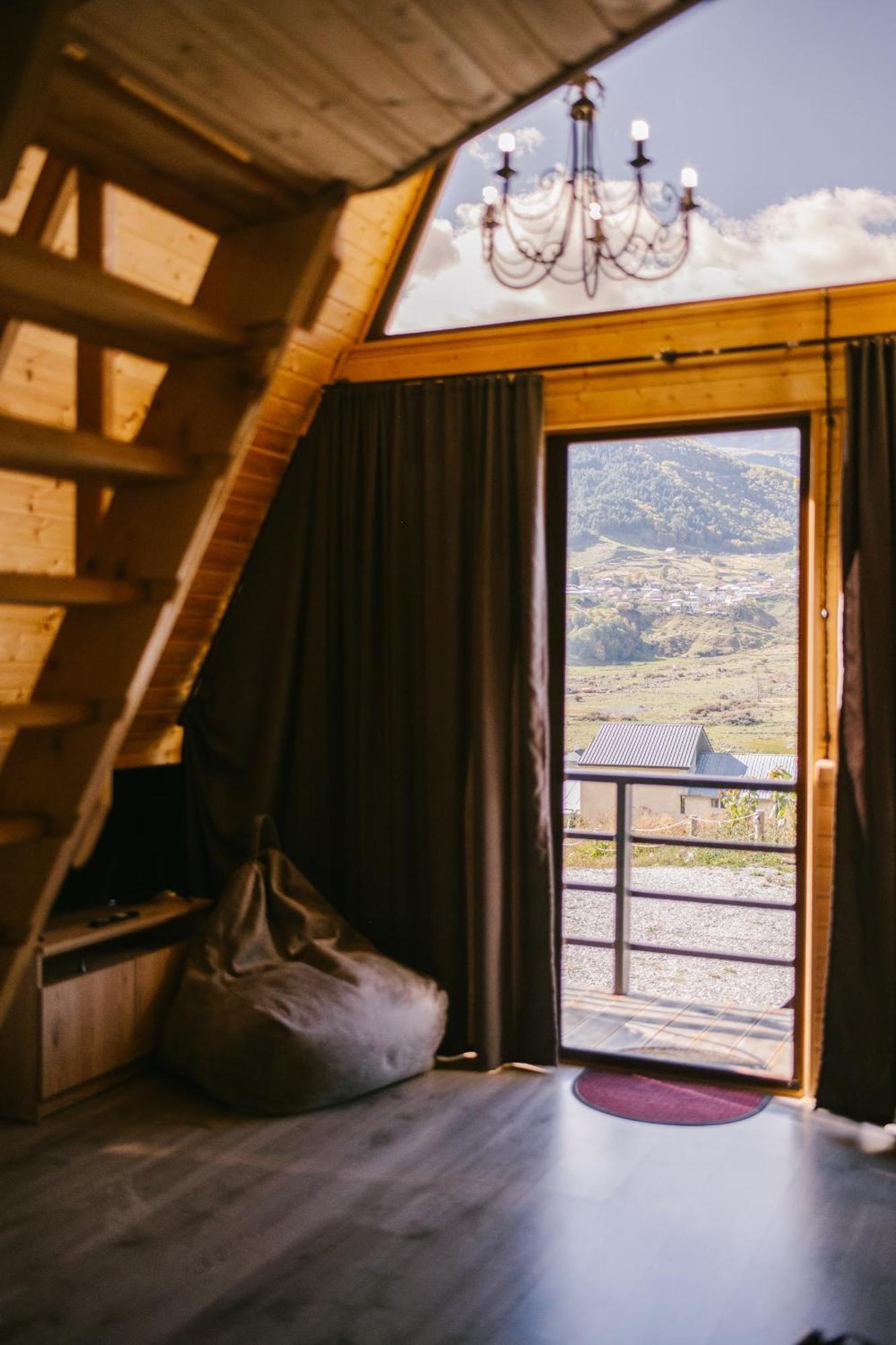 Cottages Dila Stepancminda Zewnętrze zdjęcie